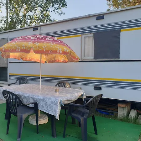 Campingplatz Mobil Chez Un Particulier Pour 1 A 3 Personnes A 800 M De La De Valras Pas Dans Un *